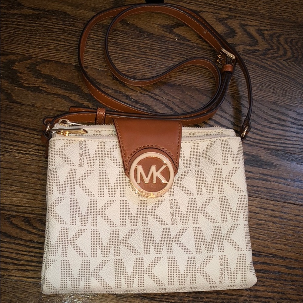 Michael Kors Cross Body